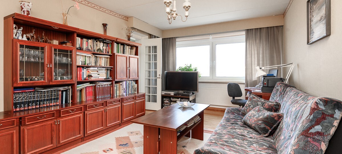Papiniidu 27, Pärnu maakond, Pärnu linn, Mai