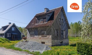 Ehitajate  19, Põhja-Pärnumaa vald