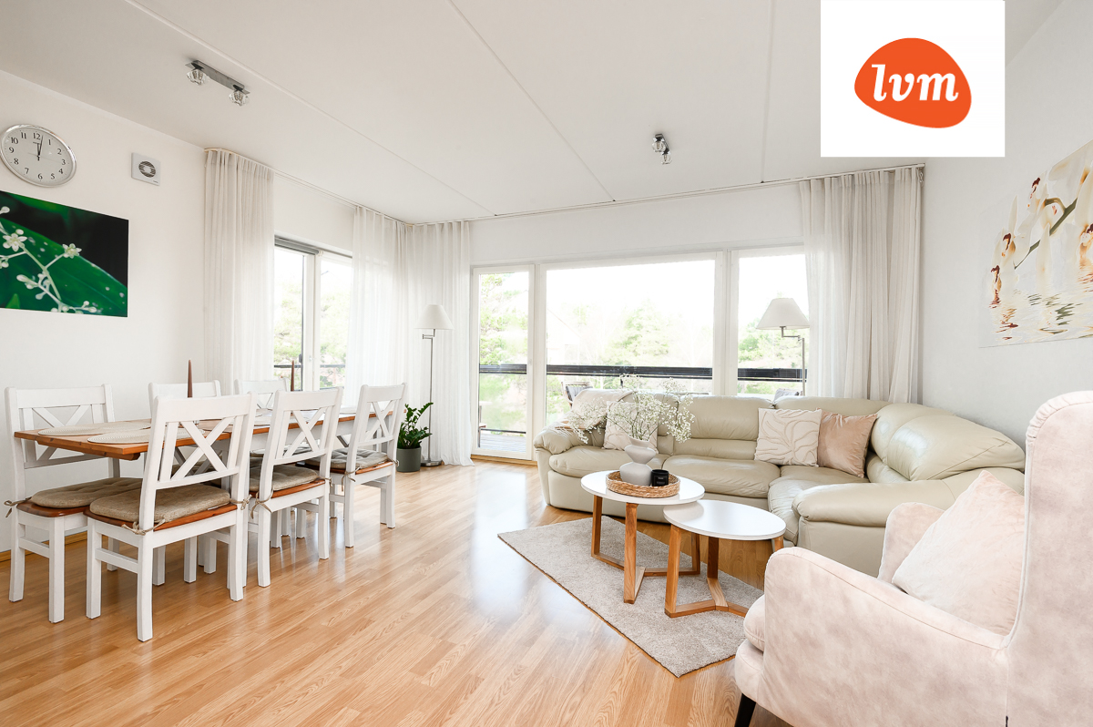 Kotkapoja tänav 8, Kuressaare linn, Saaremaa vald