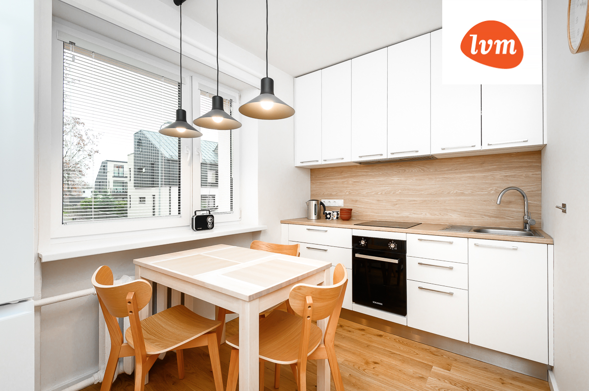 Karusselli 93, Rannarajoon, Pärnu