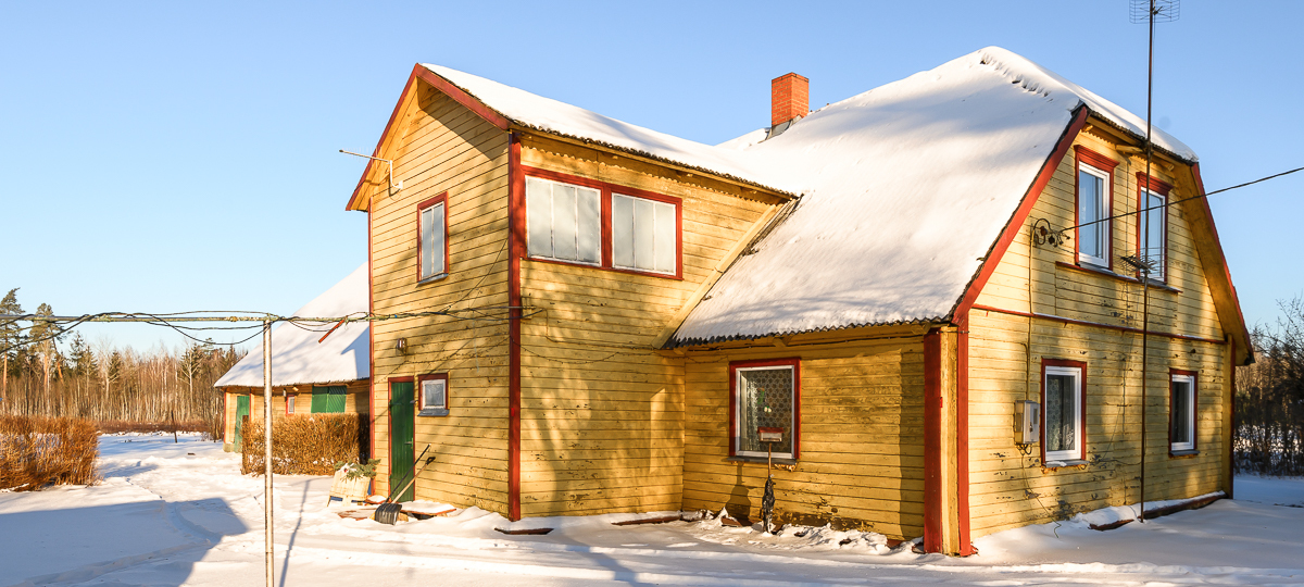 Väljaotsa, Kuiaru, Tori vald, Pärnu maakond