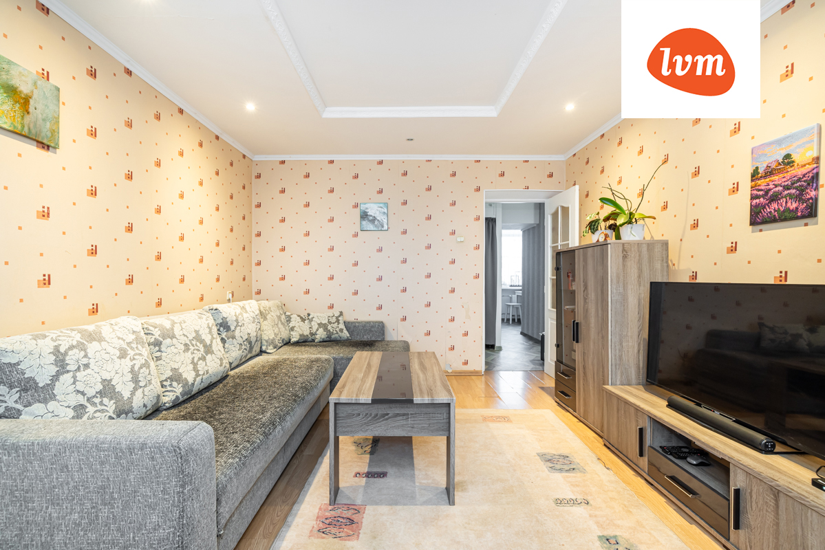 Kooli tn 8a, Kehra linn, Anija vald