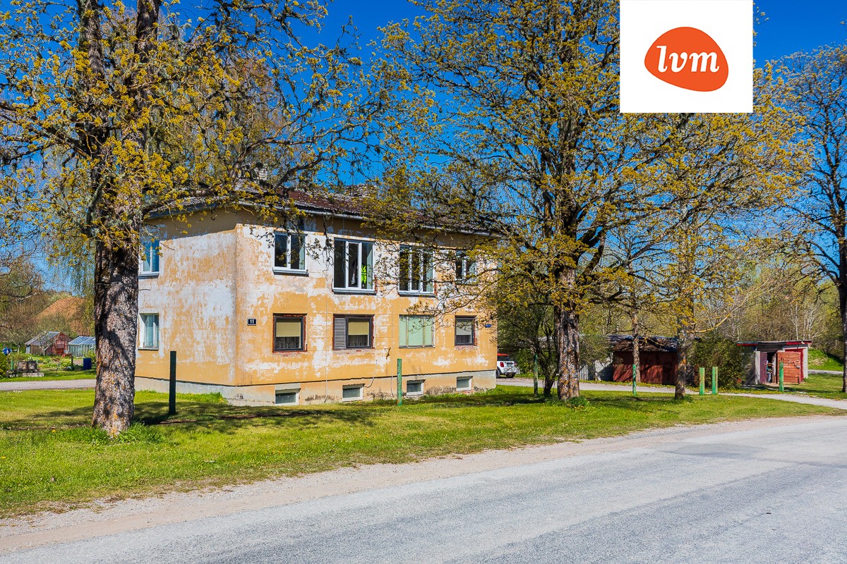 Tallinna maantee 11, Alu, Rapla vald