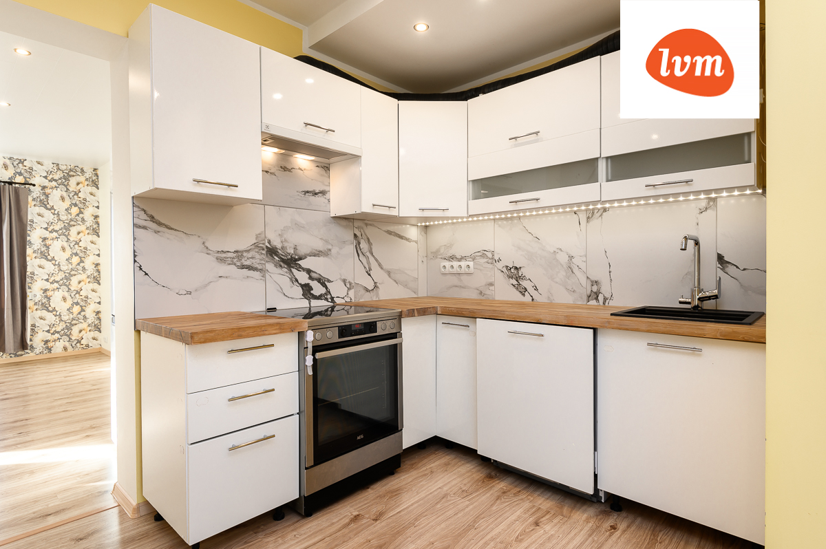 Piiri tn 2, Sindi linn, Tori vald