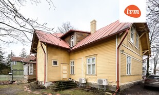 Tammsaare pst  15, Pärnu linn