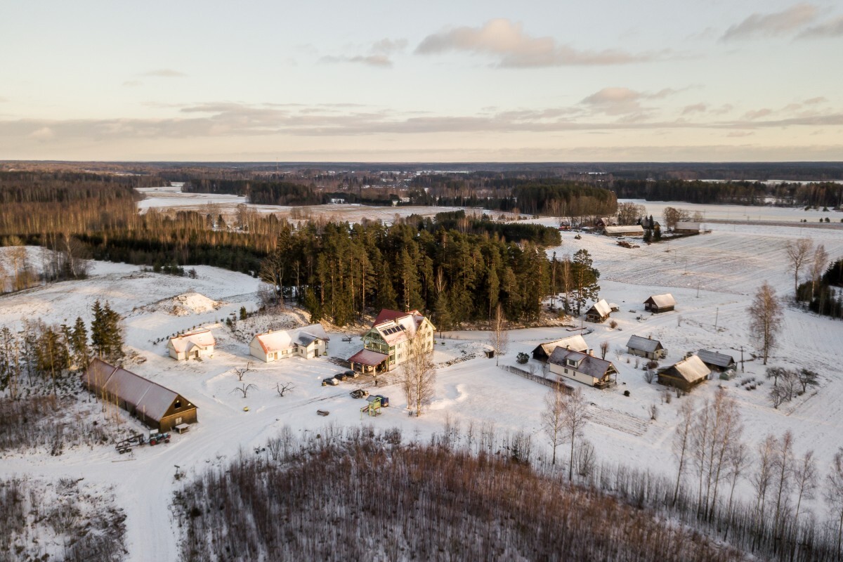 Mesikamäe talu , Põlva maakond, Põlva vald, Karilatsi küla