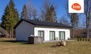 Kuuse tänav 7, Rapla vald