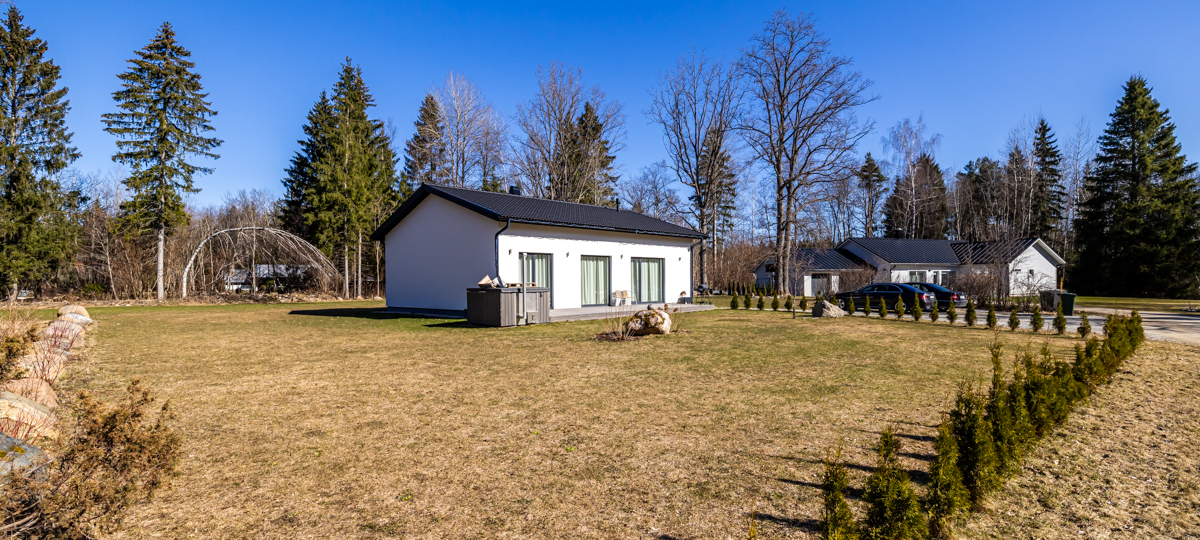 Kuuse tänav 7, Uusküla, Rapla vald, Rapla maakond