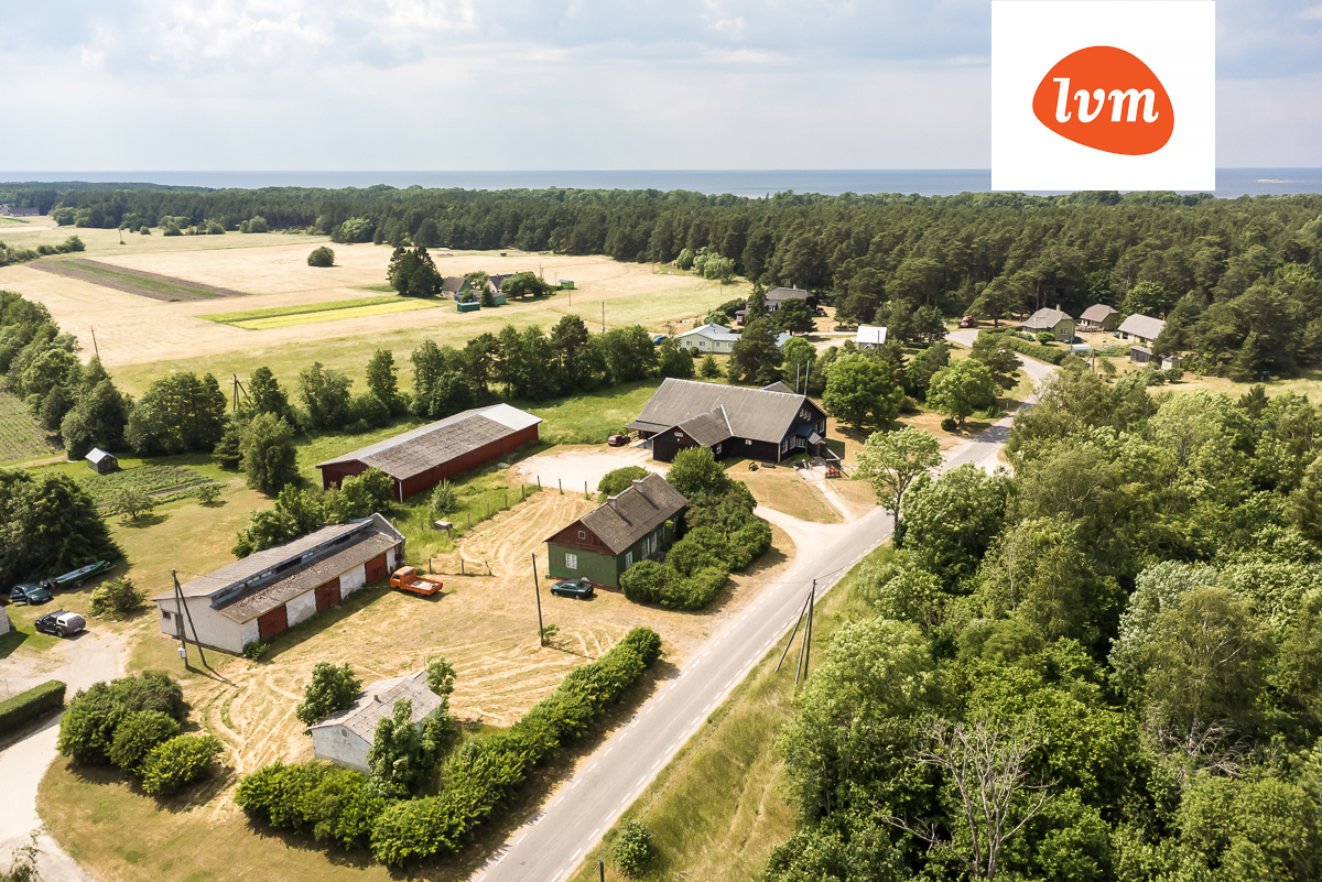 Bombei, Sääre küla, Kihnu vald