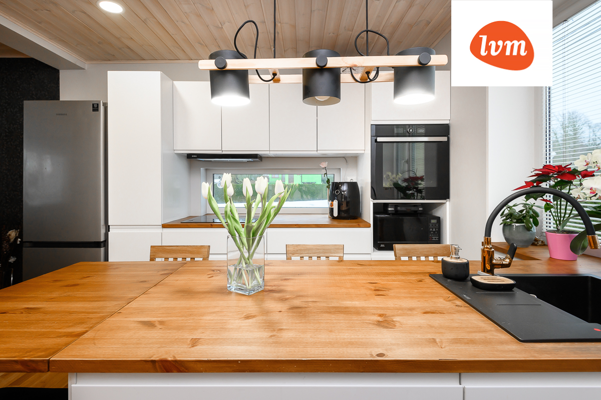 Ehitajate tee 14, Tõstamaa, Pärnu