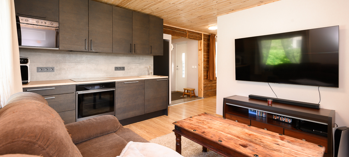 Kadaka 10, Kuressaare linn, Saaremaa vald, Saare maakond